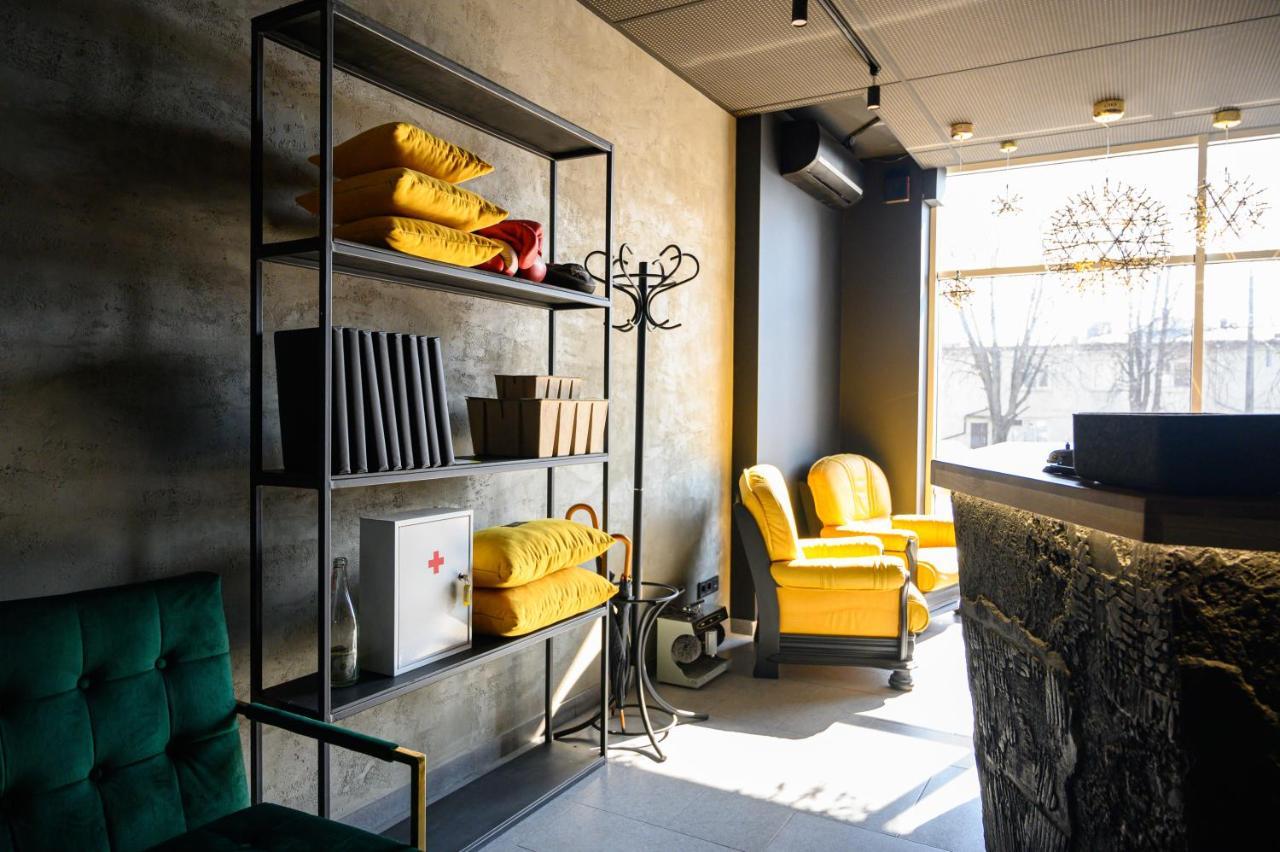 Space Apart Hotel Lutsk Ngoại thất bức ảnh