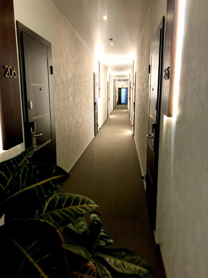 Space Apart Hotel Lutsk Ngoại thất bức ảnh