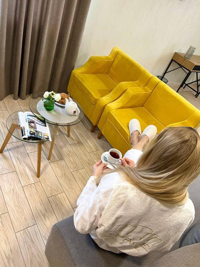 Space Apart Hotel Lutsk Ngoại thất bức ảnh