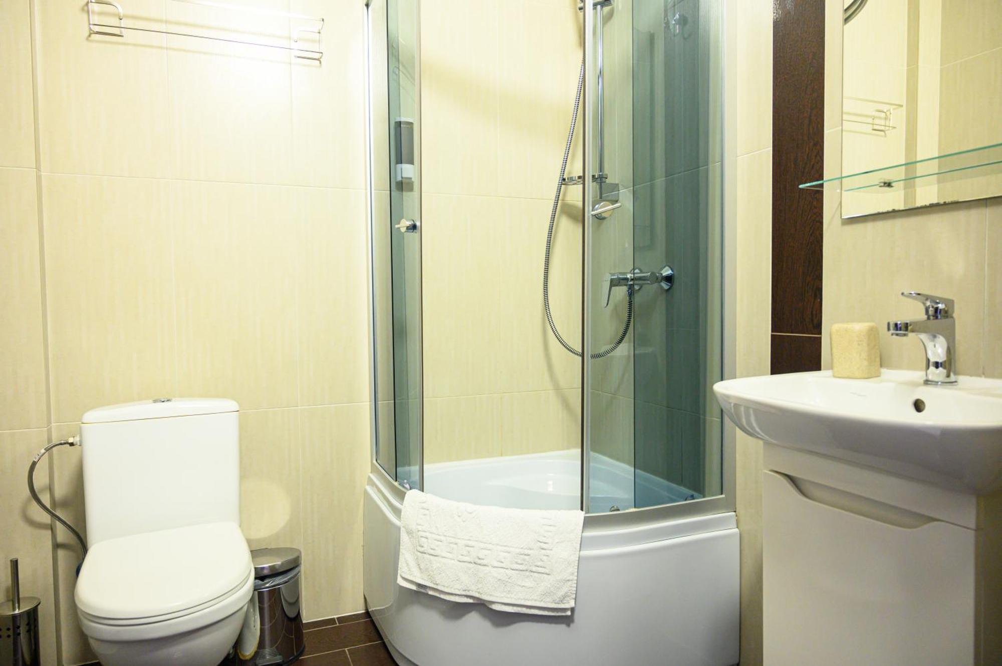 Space Apart Hotel Lutsk Ngoại thất bức ảnh